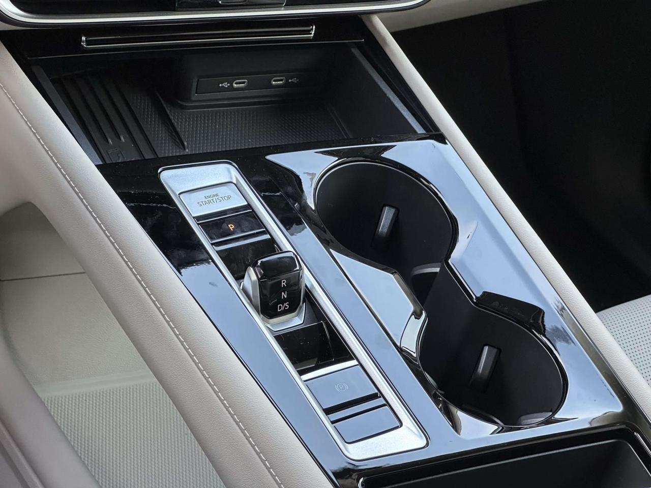 2026 Volkswagen Atlas 2.0T SEL Premium R-Line Woodbridge VA