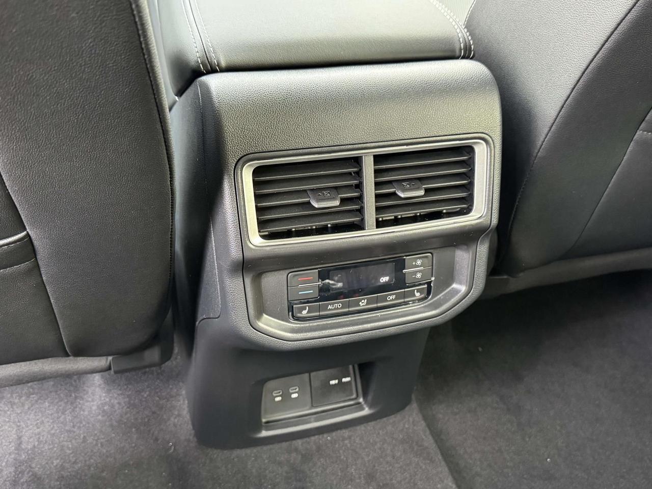 2026 Volkswagen Atlas 2.0T SEL Premium R-Line Woodbridge VA