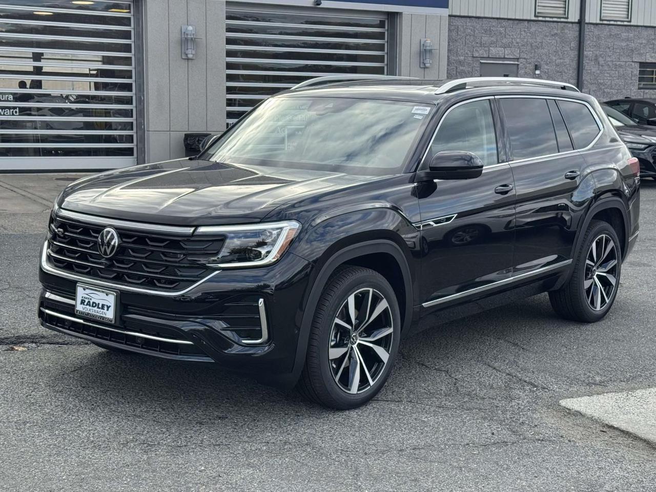 2026 Volkswagen Atlas 2.0T SEL Premium R-Line Woodbridge VA