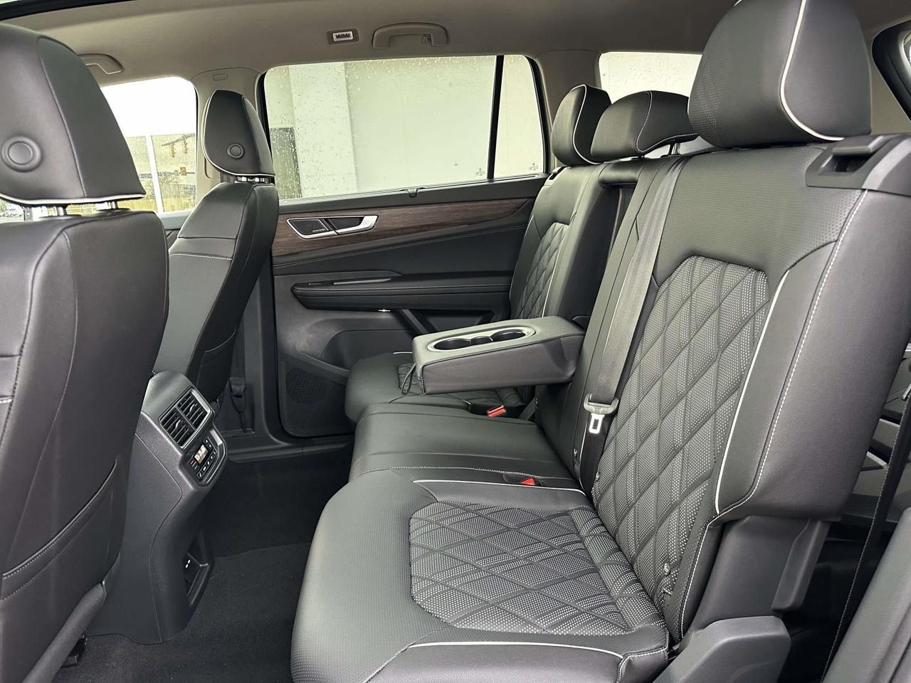 2026 Volkswagen Atlas 2.0T SEL Premium R-Line Woodbridge VA