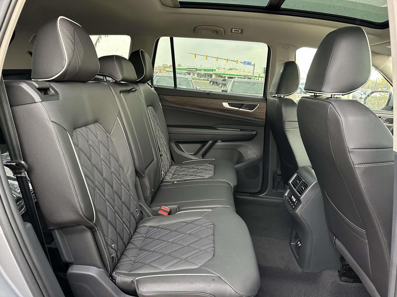 2026 Volkswagen Atlas 2.0T SEL Premium R-Line Woodbridge VA