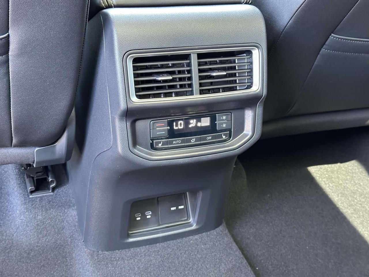 2026 Volkswagen Atlas 2.0T SEL Premium R-Line Woodbridge VA