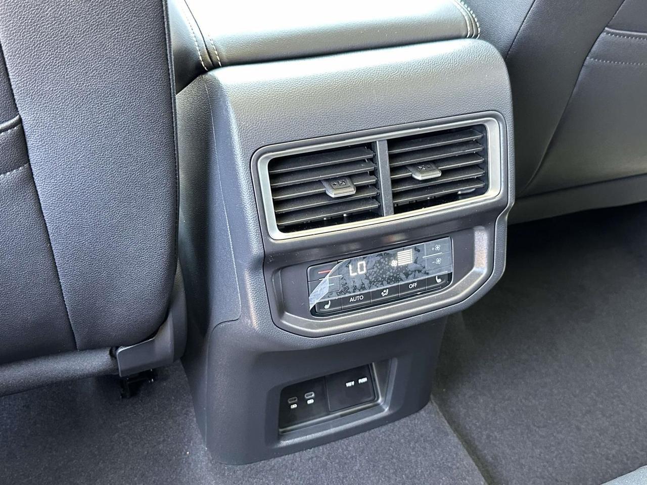 2026 Volkswagen Atlas 2.0T SEL Premium R-Line Woodbridge VA