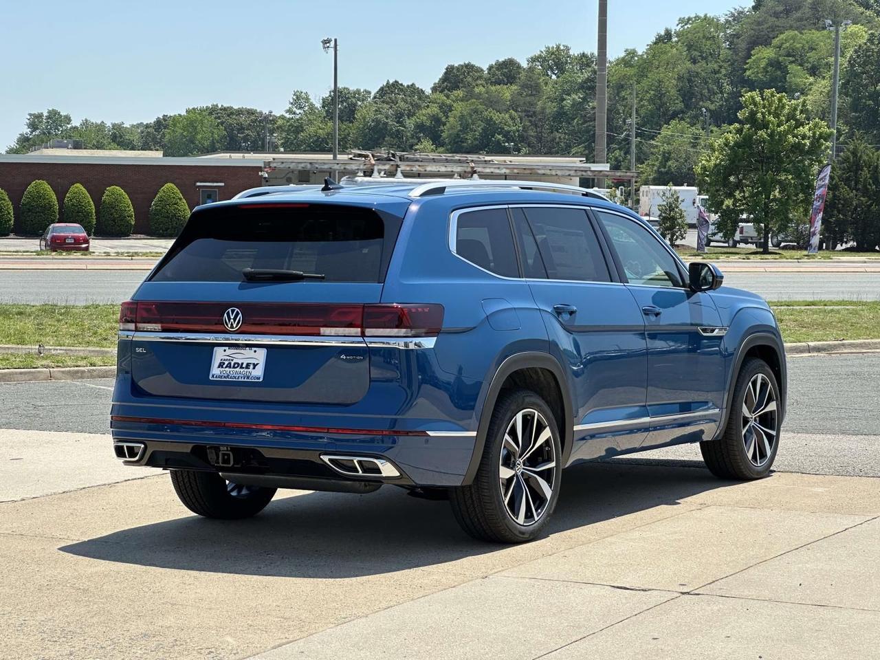 2026 Volkswagen Atlas 2.0T SEL Premium R-Line