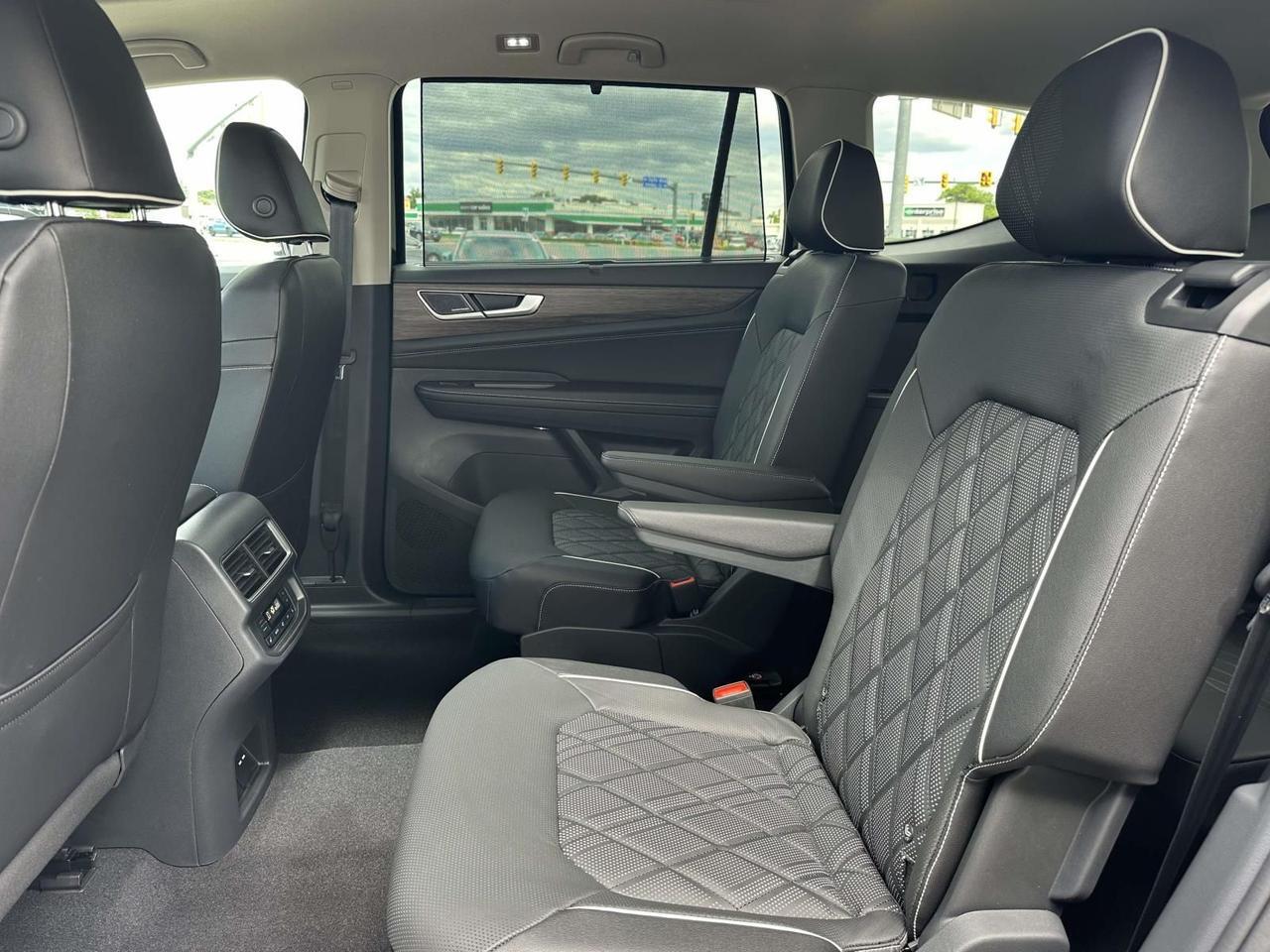2026 Volkswagen Atlas 2.0T SEL Premium R-Line Woodbridge VA