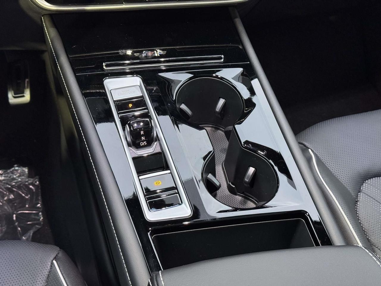 2026 Volkswagen Atlas 2.0T SEL Premium R-Line Woodbridge VA