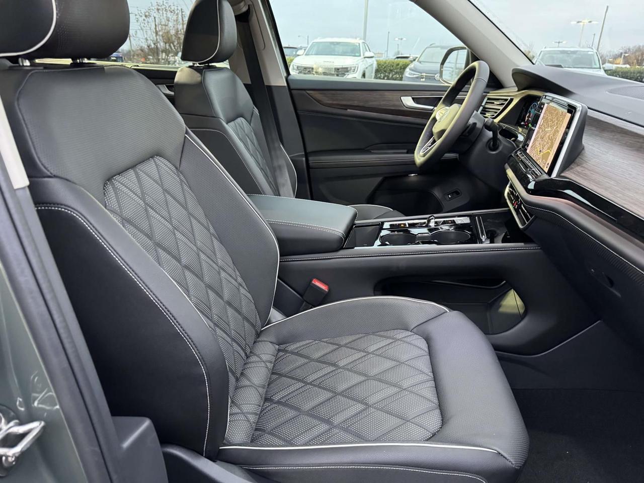 2026 Volkswagen Atlas 2.0T SEL Premium R-Line Woodbridge VA