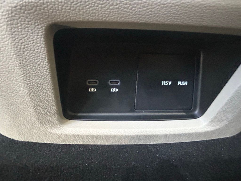 2026 Volkswagen Atlas 2.0T SEL Premium R-Line Tampa FL