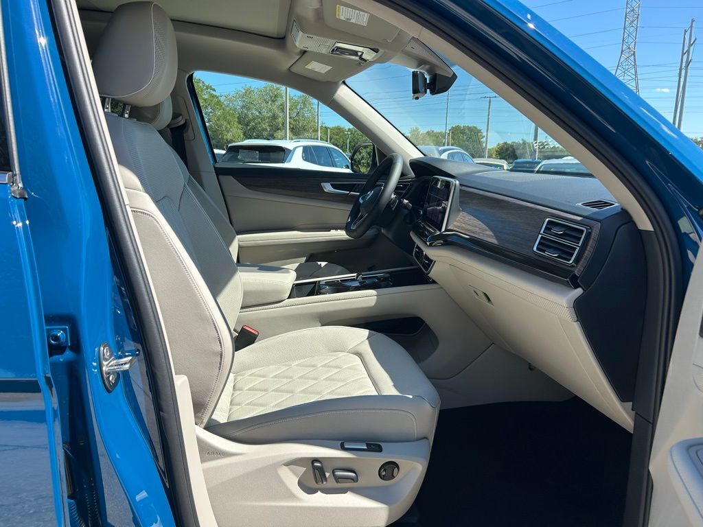 2026 Volkswagen Atlas 2.0T SEL Premium R-Line Tampa FL