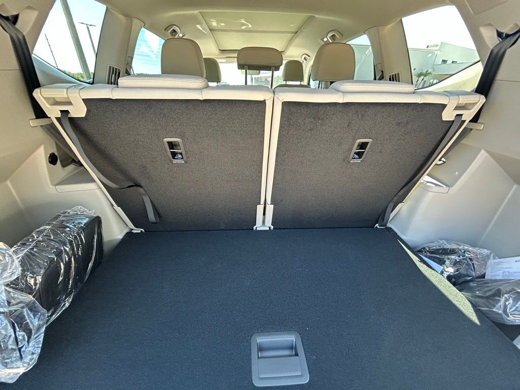 2026 Volkswagen Atlas 2.0T SEL Premium R-Line Tampa FL