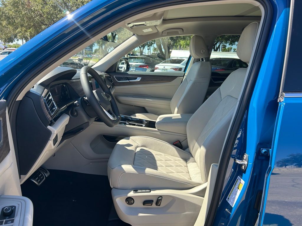 2026 Volkswagen Atlas 2.0T SEL Premium R-Line Tampa FL