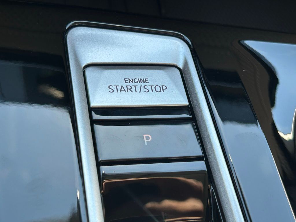 2026 Volkswagen Atlas 2.0T SEL Premium R-Line Tampa FL