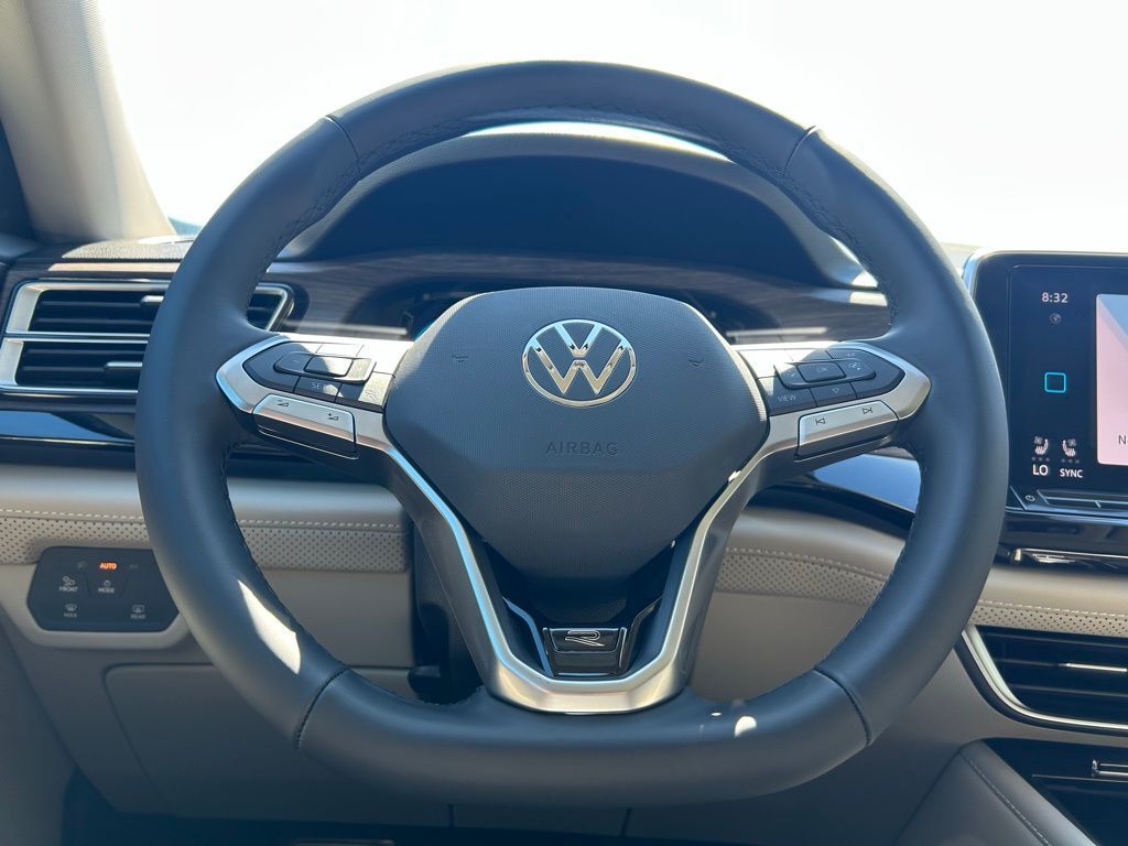 2026 Volkswagen Atlas 2.0T SEL Premium R-Line Tampa FL