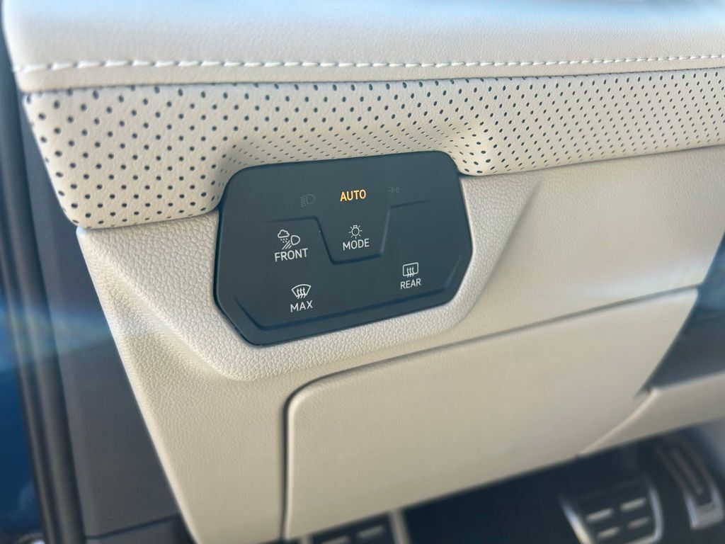 2026 Volkswagen Atlas 2.0T SEL Premium R-Line Tampa FL