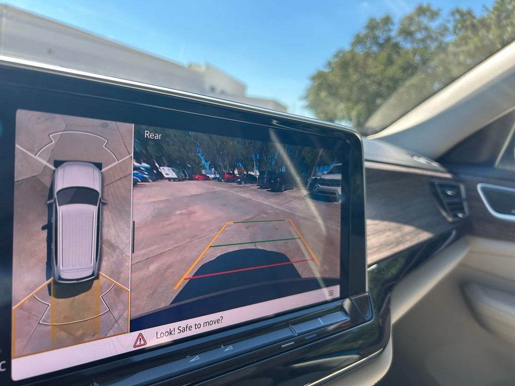 2026 Volkswagen Atlas 2.0T SEL Premium R-Line Tampa FL