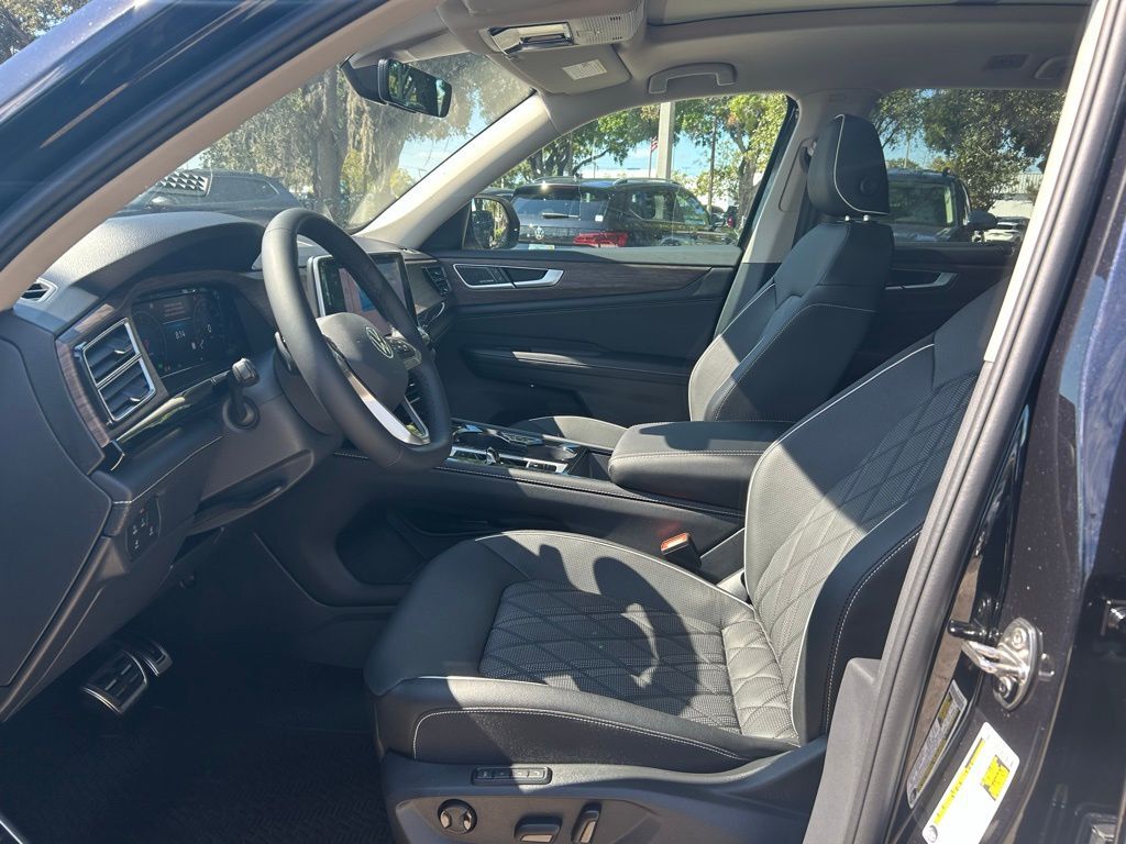 2026 Volkswagen Atlas 2.0T SEL Premium R-Line Tampa FL