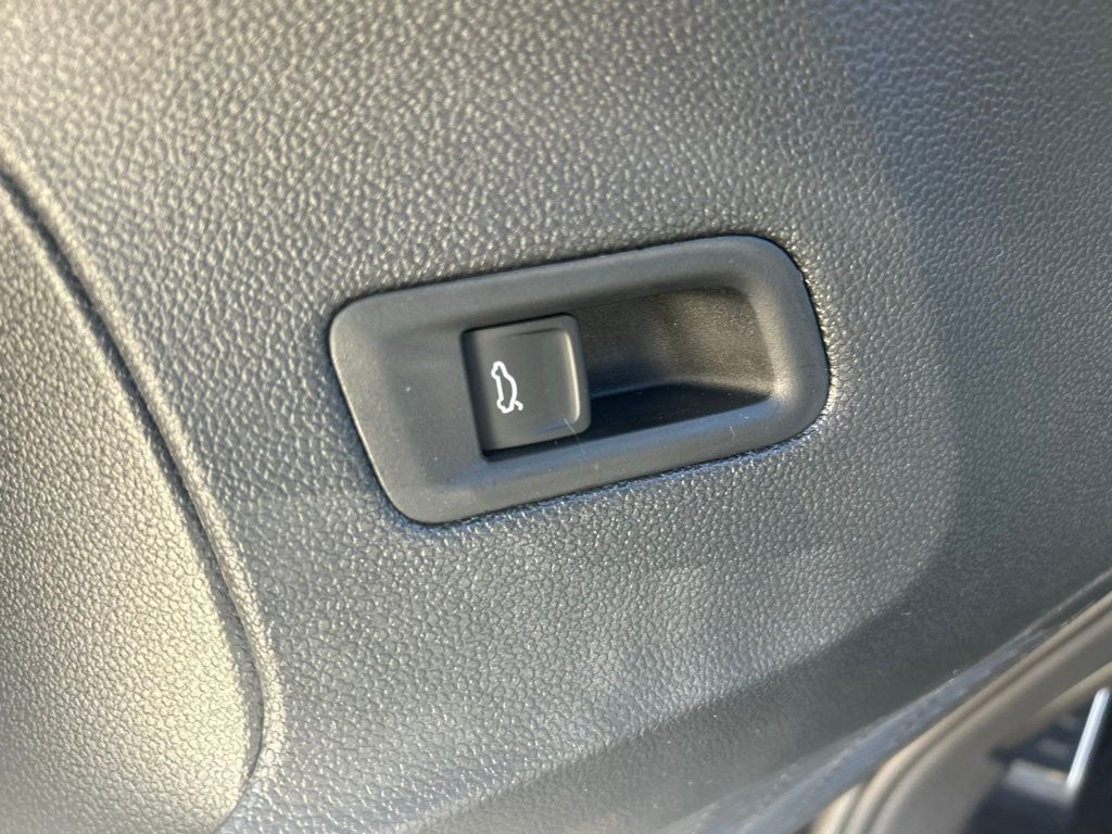 2026 Volkswagen Atlas 2.0T SEL Premium R-Line Tampa FL