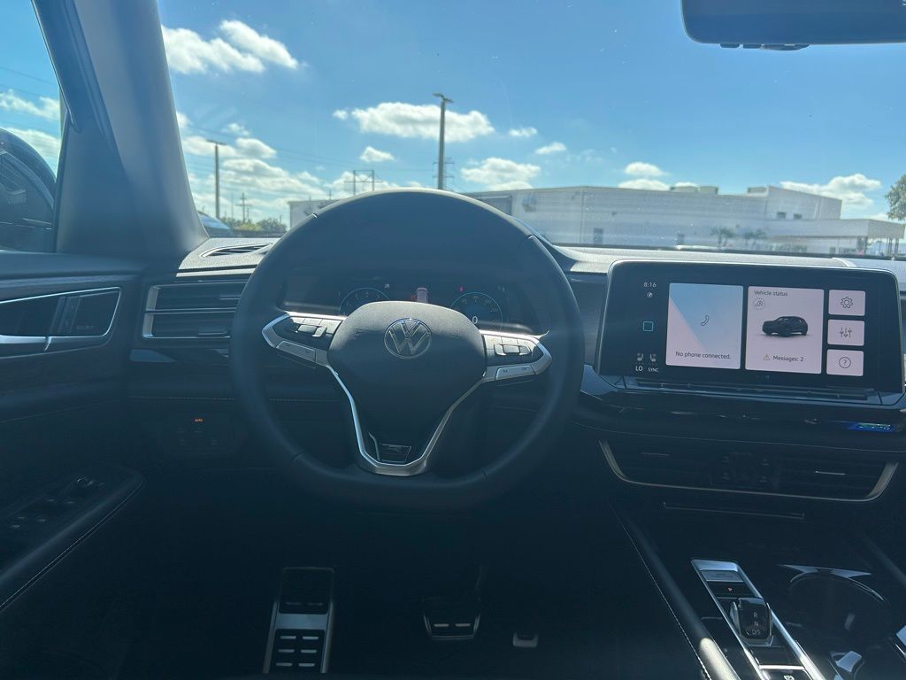 2026 Volkswagen Atlas 2.0T SEL Premium R-Line Tampa FL