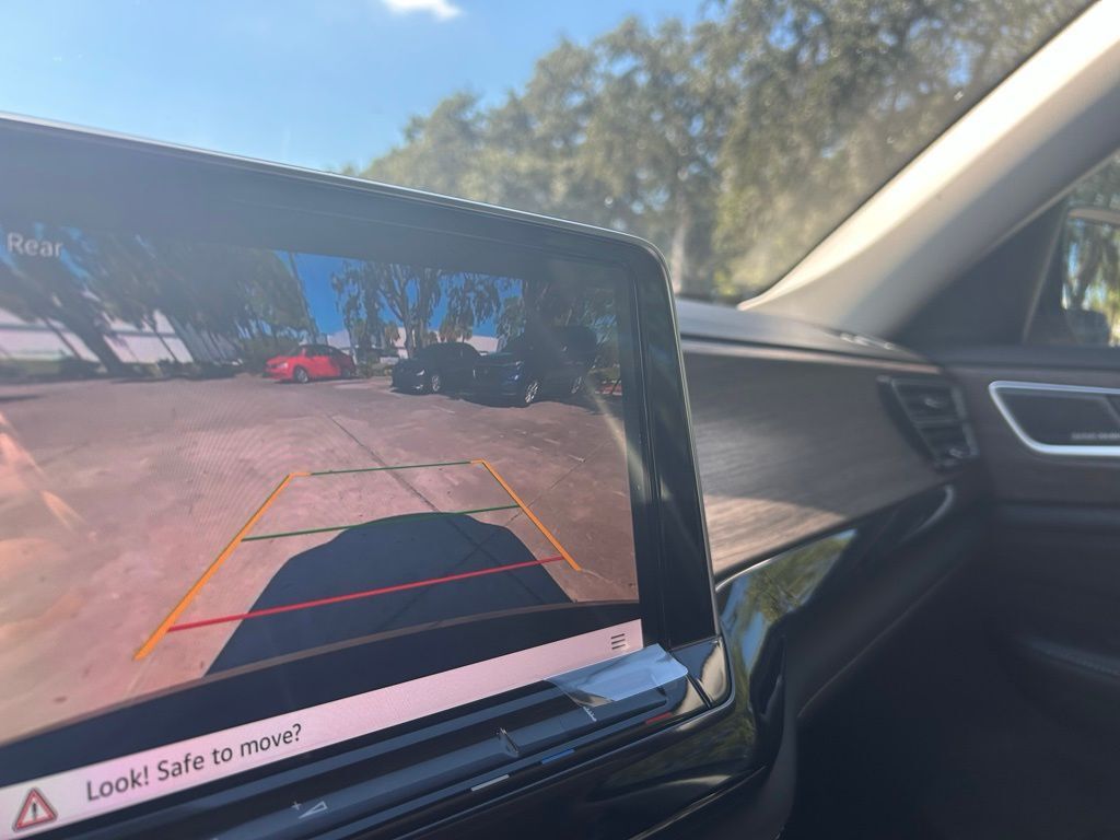 2026 Volkswagen Atlas 2.0T SEL Premium R-Line Tampa FL