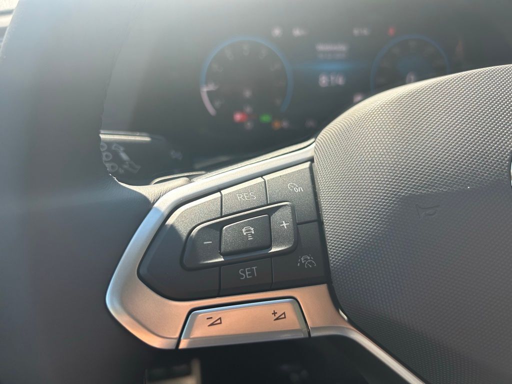 2026 Volkswagen Atlas 2.0T SEL Premium R-Line Tampa FL