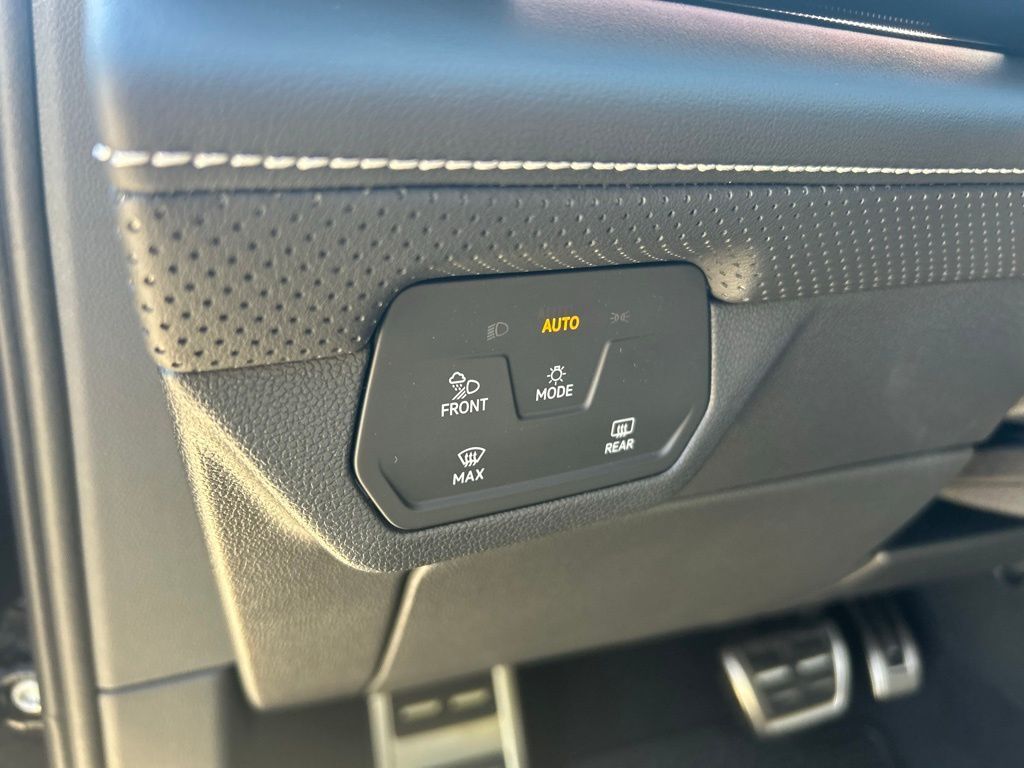 2026 Volkswagen Atlas 2.0T SEL Premium R-Line Tampa FL