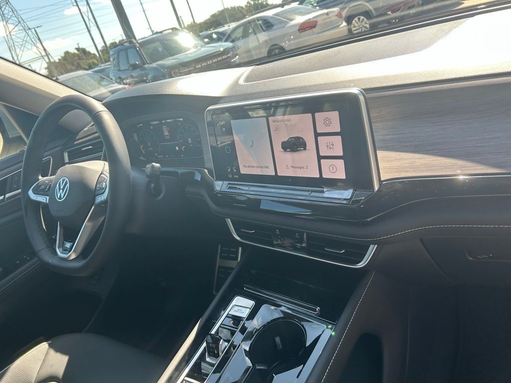 2026 Volkswagen Atlas 2.0T SEL Premium R-Line Tampa FL