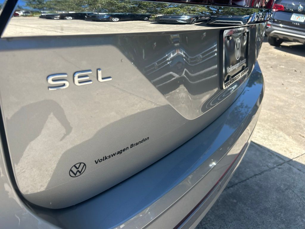 2026 Volkswagen Atlas 2.0T SEL Premium R-Line Tampa FL