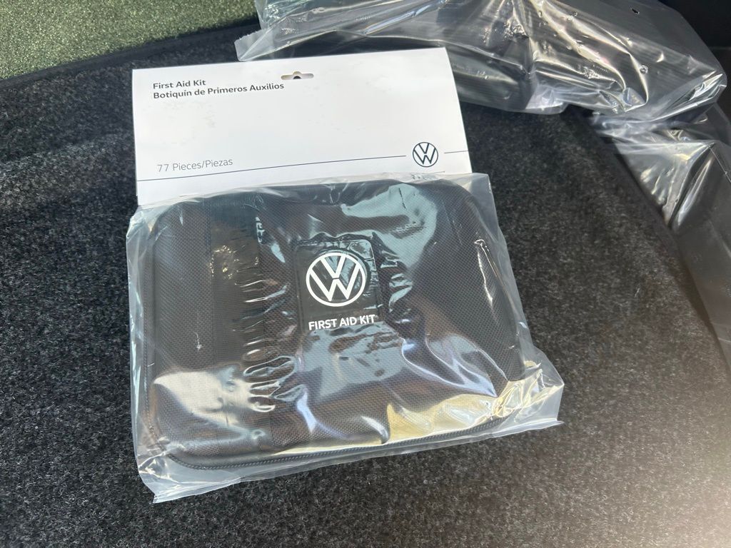 2026 Volkswagen Atlas 2.0T SEL Premium R-Line Tampa FL