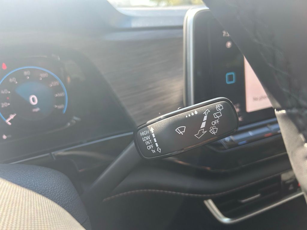 2026 Volkswagen Atlas 2.0T SEL Premium R-Line Tampa FL