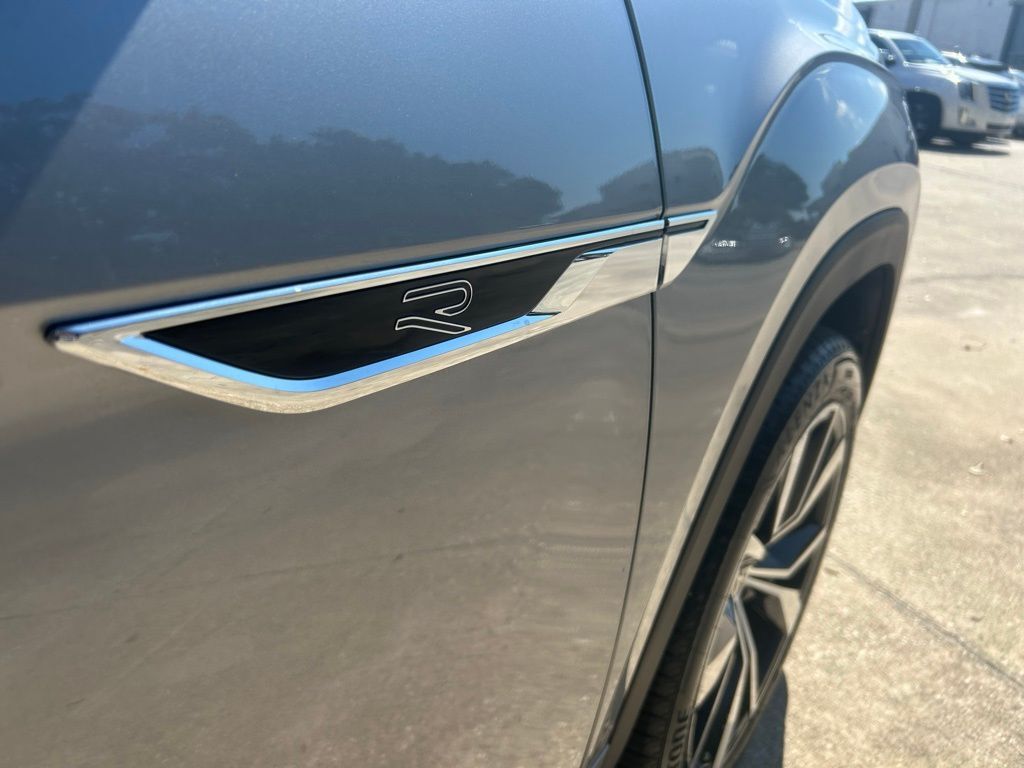 2026 Volkswagen Atlas 2.0T SEL Premium R-Line Tampa FL