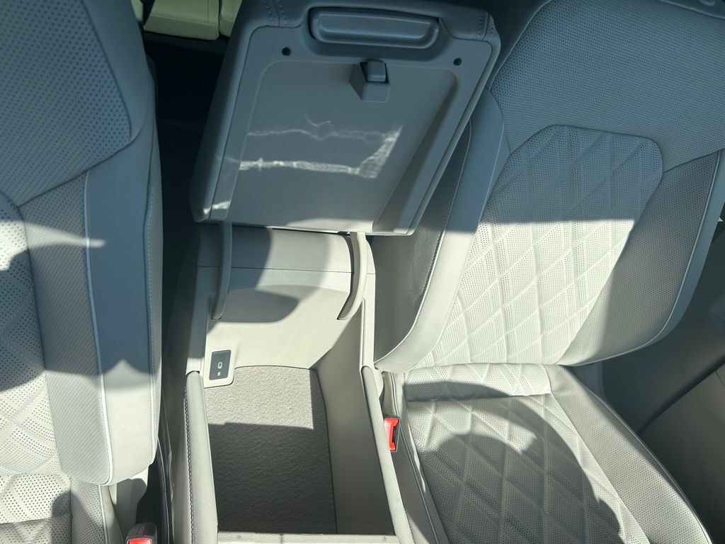 2026 Volkswagen Atlas 2.0T SEL Premium R-Line Tampa FL