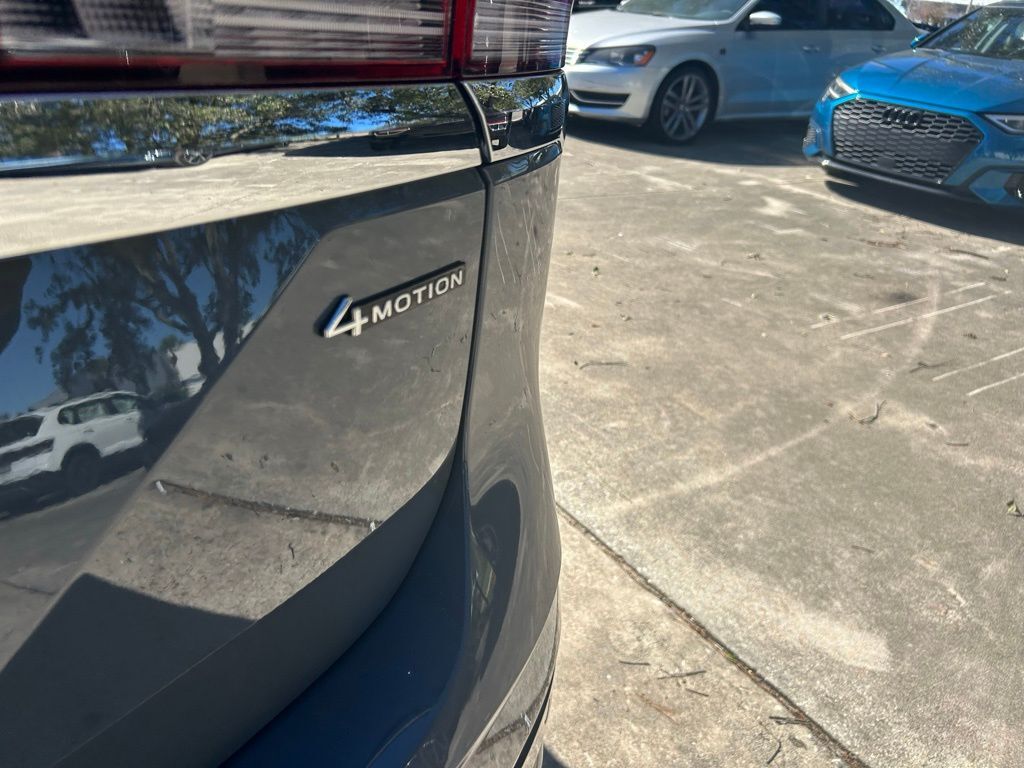 2026 Volkswagen Atlas 2.0T SEL Premium R-Line Tampa FL