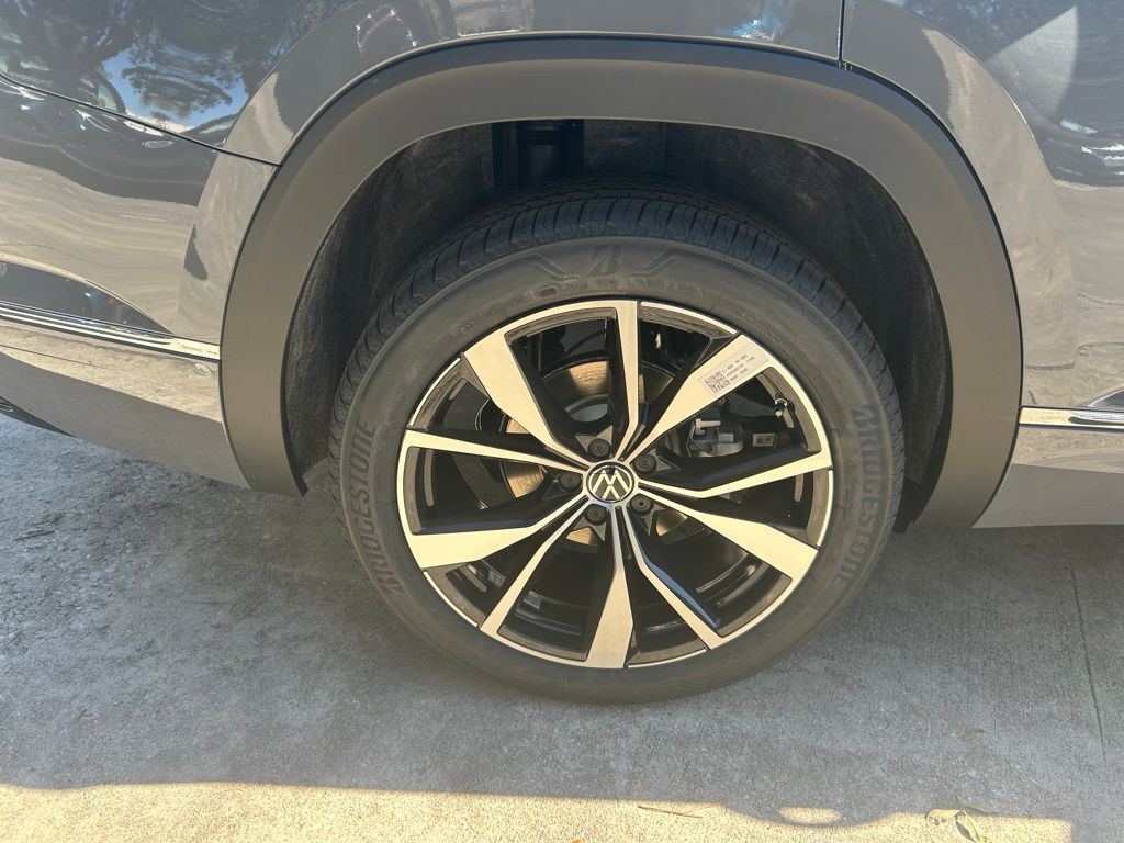 2026 Volkswagen Atlas 2.0T SEL Premium R-Line Tampa FL