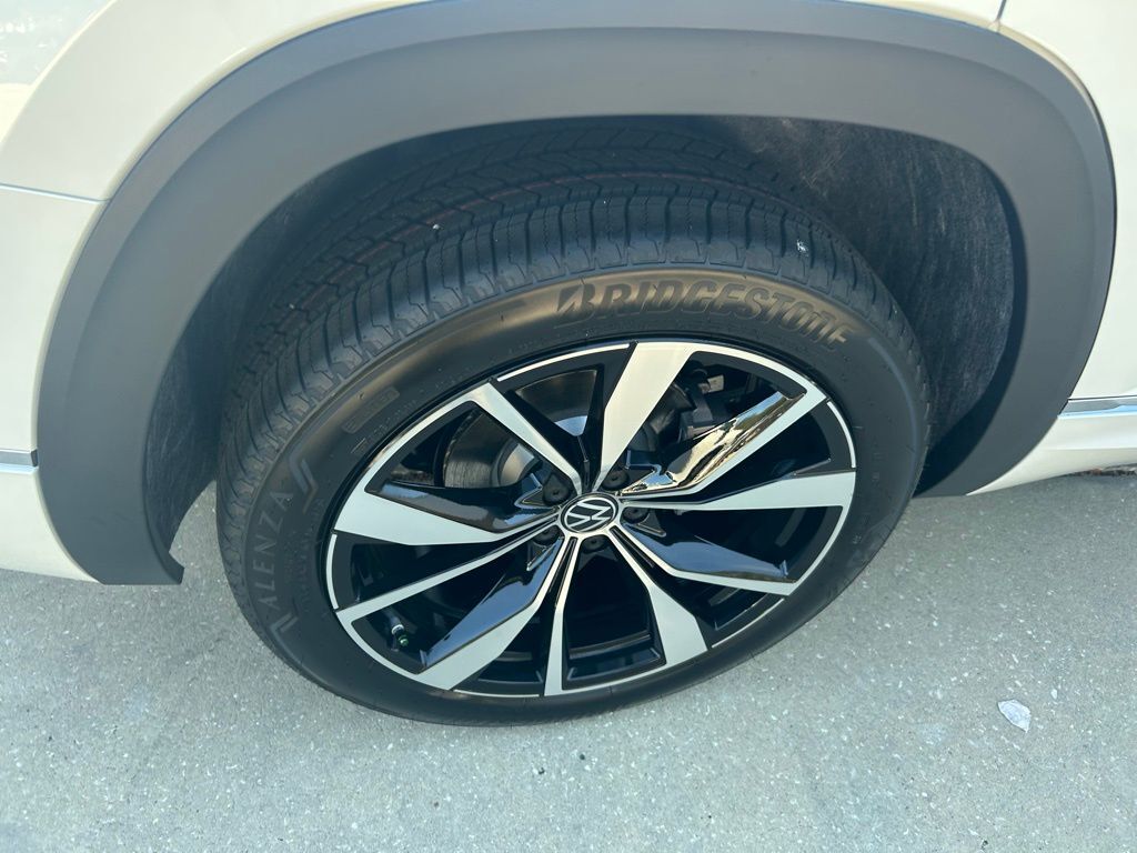 2026 Volkswagen Atlas 2.0T SEL Premium R-Line Tampa FL