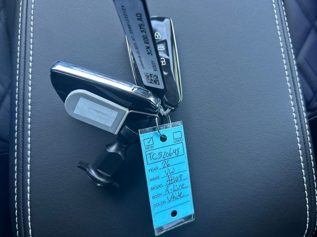 2026 Volkswagen Atlas 2.0T SEL Premium R-Line Tampa FL