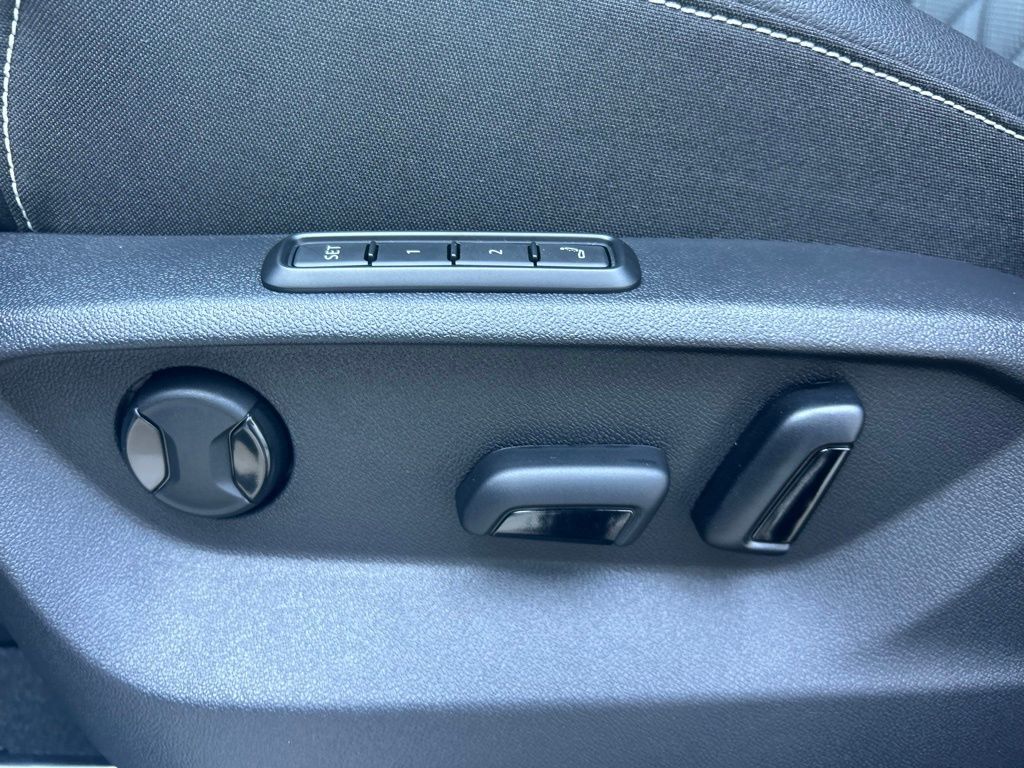 2026 Volkswagen Atlas 2.0T SEL Premium R-Line Tampa FL