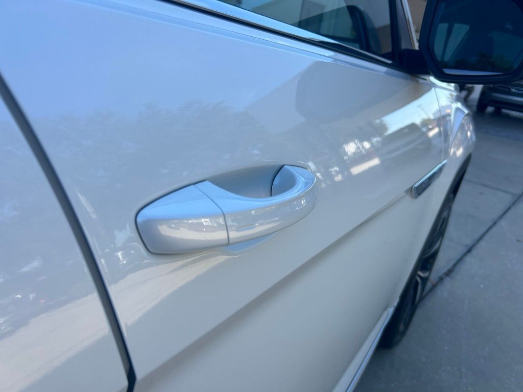 2026 Volkswagen Atlas 2.0T SEL Premium R-Line Tampa FL