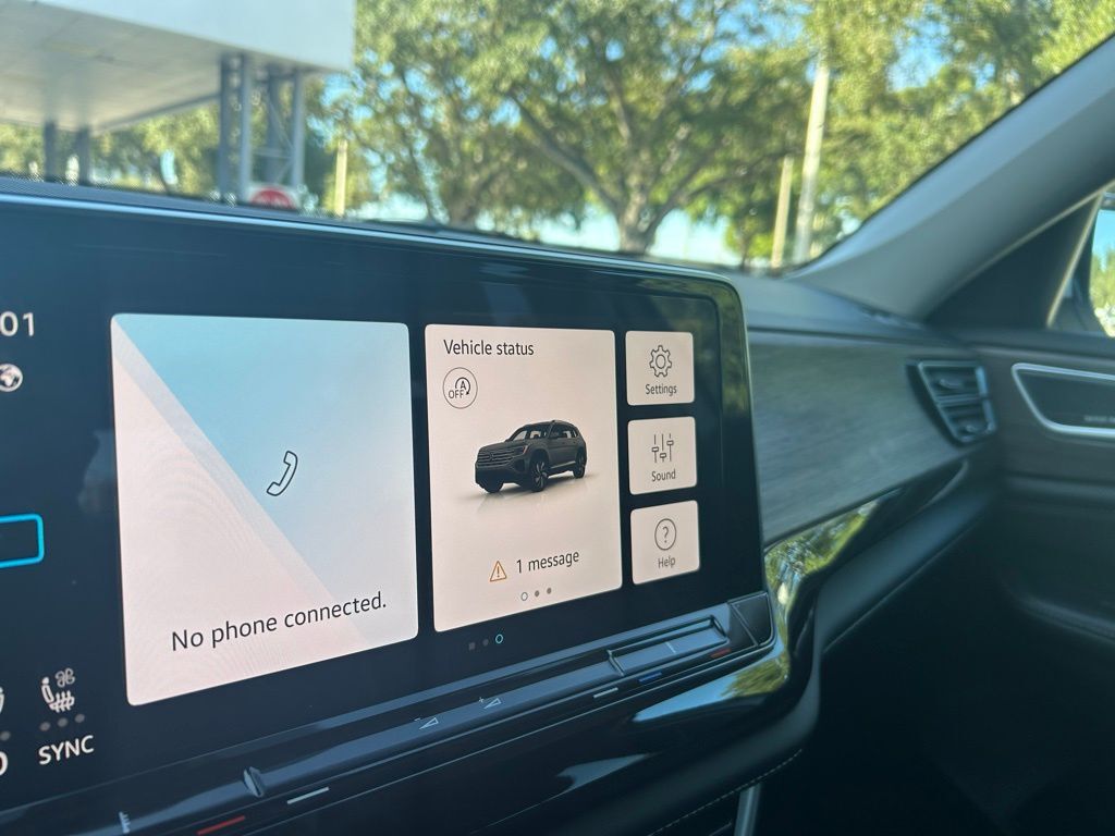 2026 Volkswagen Atlas 2.0T SEL Premium R-Line Tampa FL