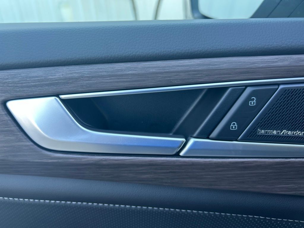 2026 Volkswagen Atlas 2.0T SEL Premium R-Line Tampa FL