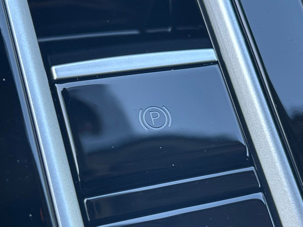 2026 Volkswagen Atlas 2.0T SEL Premium R-Line Tampa FL