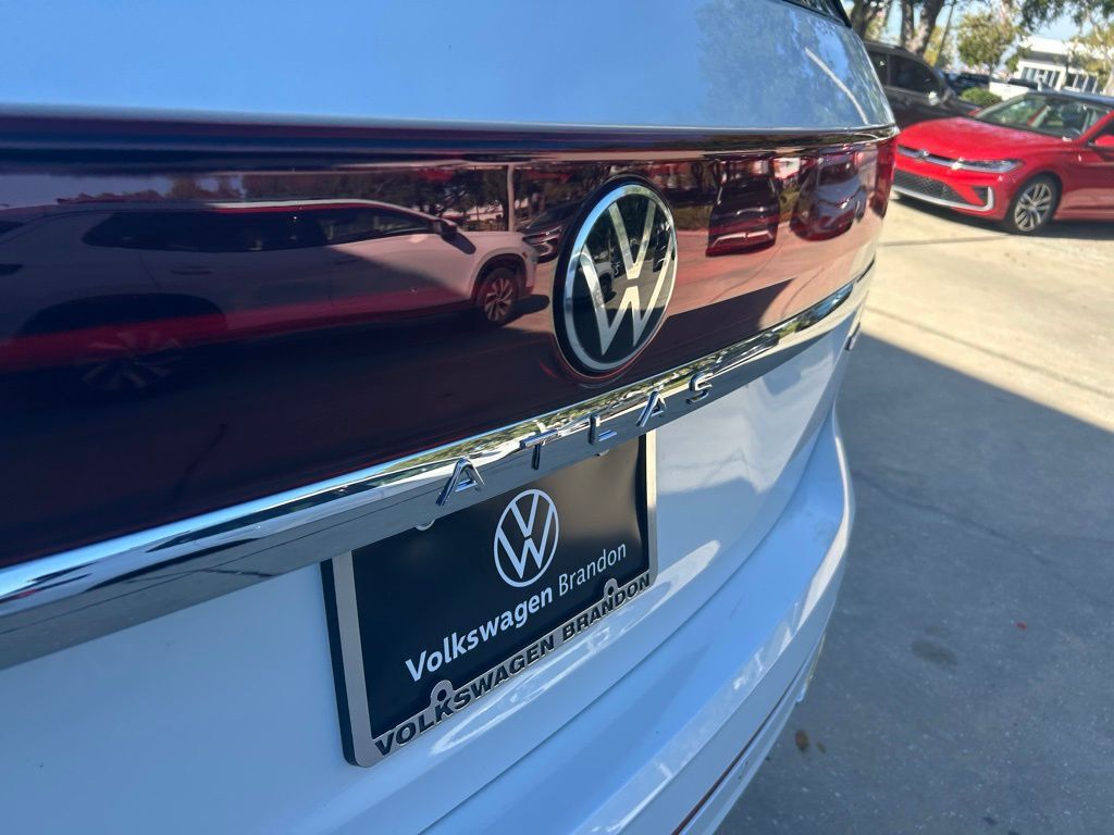 2026 Volkswagen Atlas 2.0T SEL Premium R-Line Tampa FL