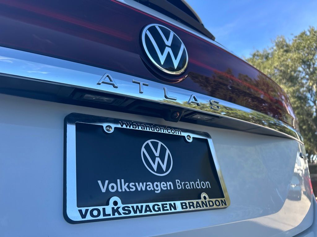 2026 Volkswagen Atlas 2.0T SEL Premium R-Line Tampa FL