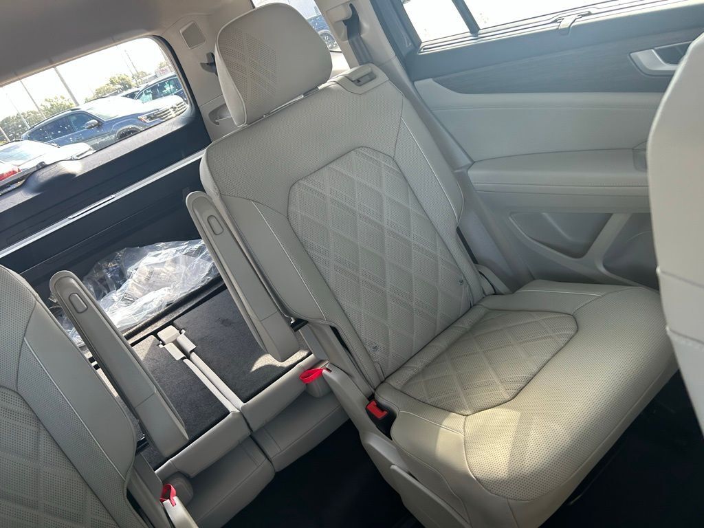 2026 Volkswagen Atlas 2.0T SEL Premium R-Line Tampa FL