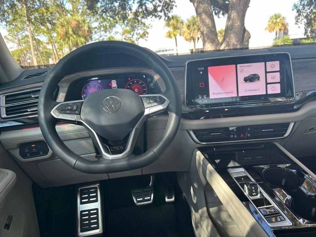2026 Volkswagen Atlas 2.0T SEL Premium R-Line Tampa FL