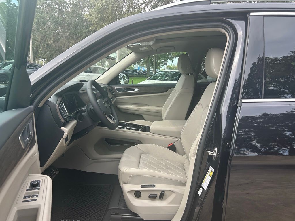 2026 Volkswagen Atlas 2.0T SEL Premium R-Line Tampa FL