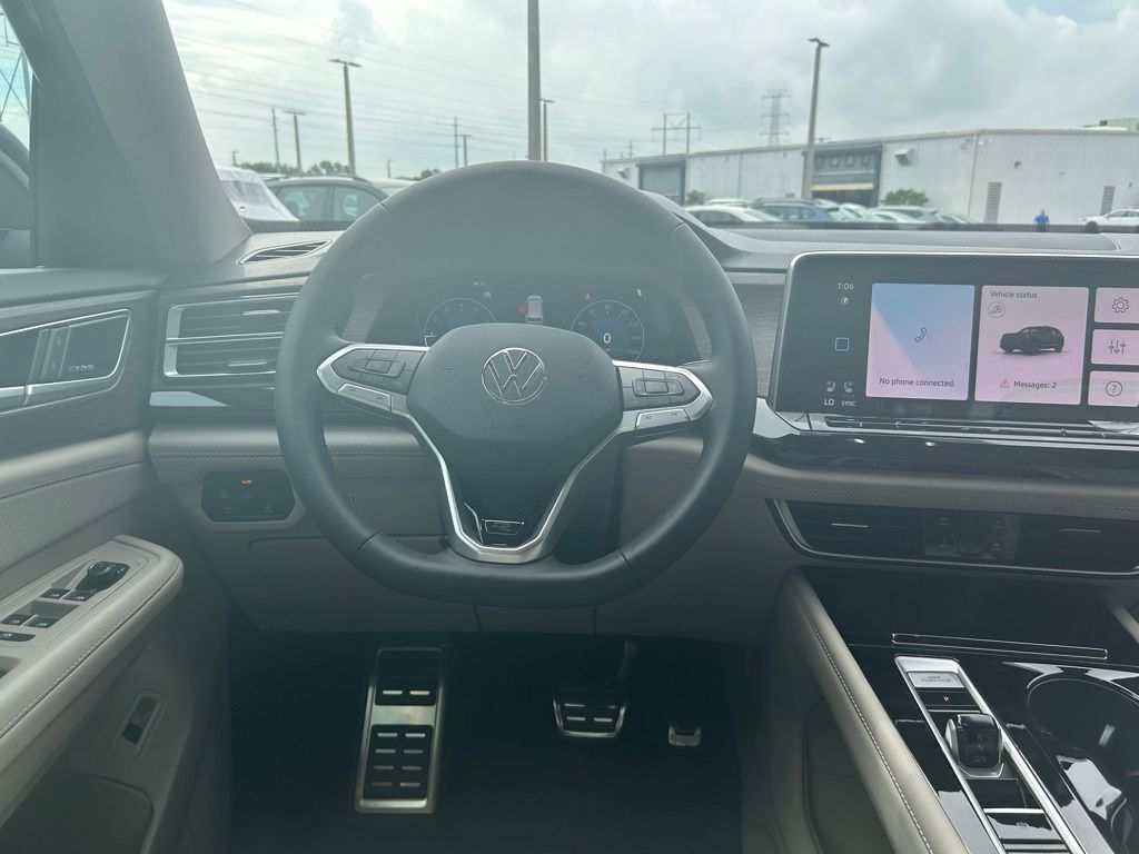 2026 Volkswagen Atlas 2.0T SEL Premium R-Line Tampa FL