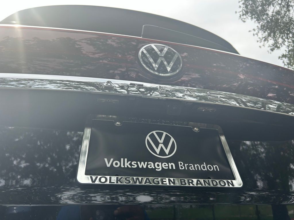 2026 Volkswagen Atlas 2.0T SEL Premium R-Line Tampa FL