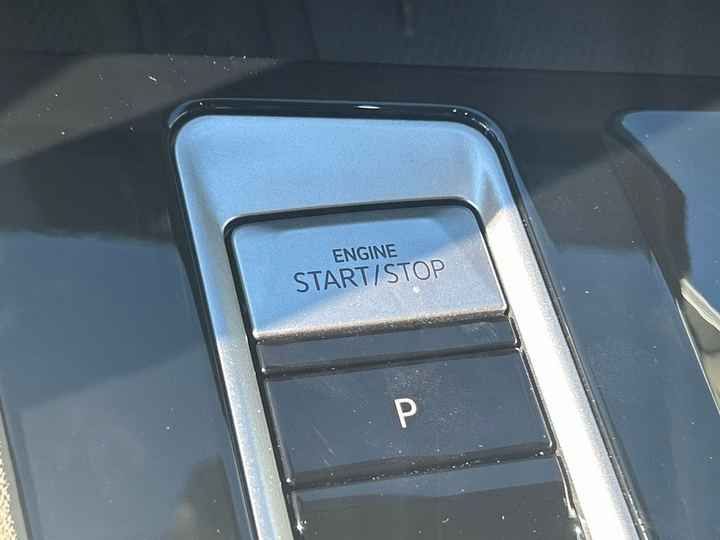 2026 Volkswagen Atlas 2.0T SEL Premium R-Line Tampa FL