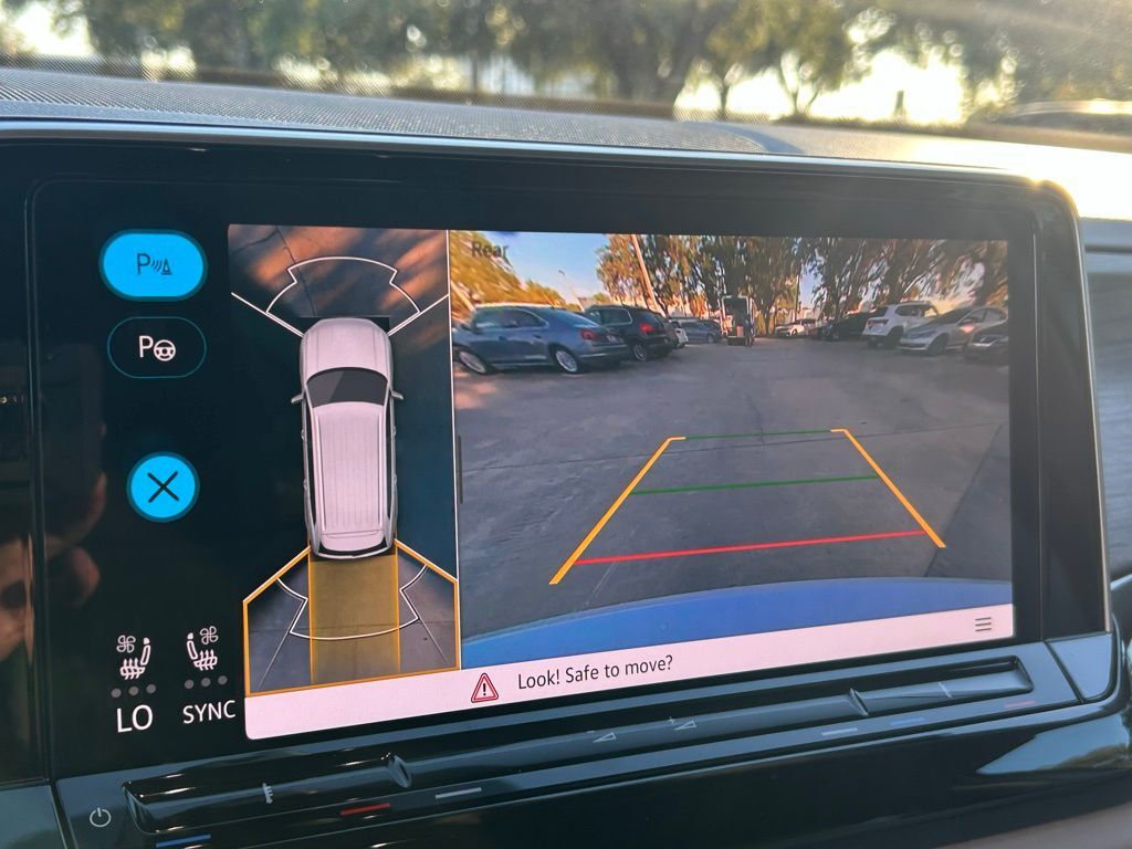 2026 Volkswagen Atlas 2.0T SEL Premium R-Line Tampa FL