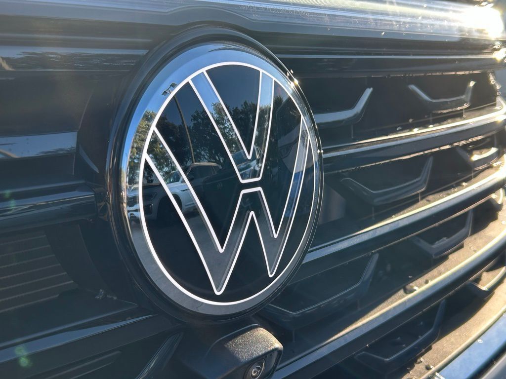 2026 Volkswagen Atlas 2.0T SEL Premium R-Line Tampa FL
